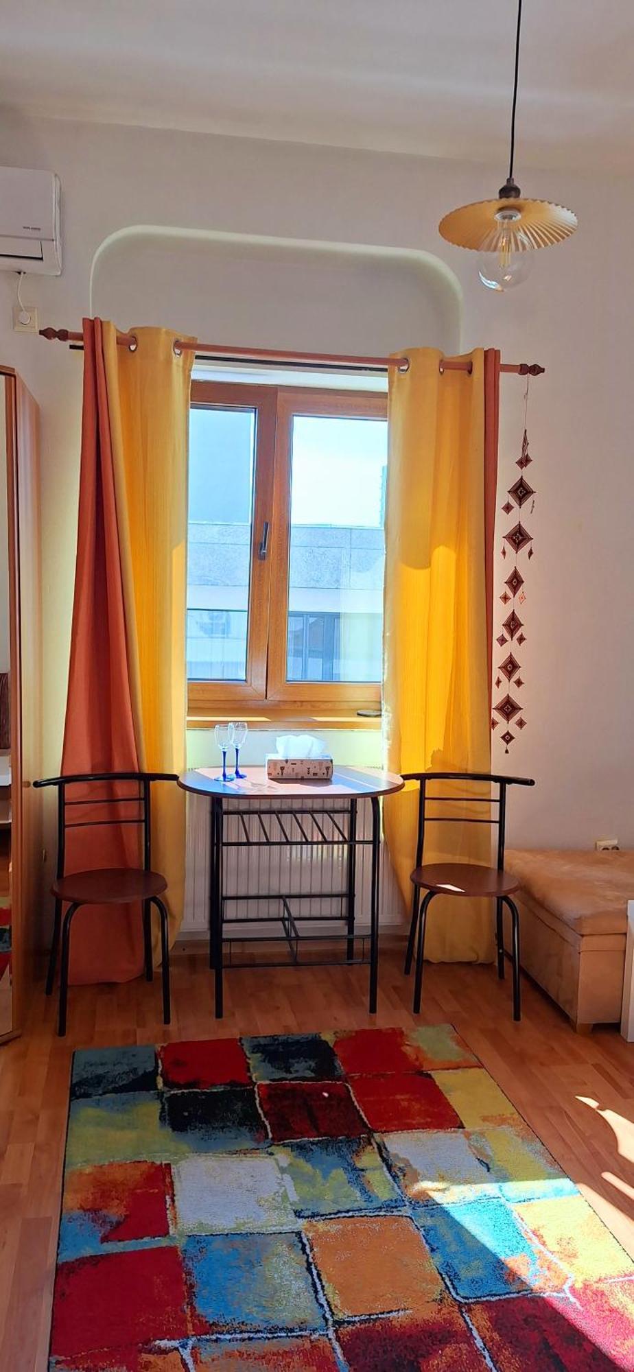 SUPER CENTRAL - Lovely one-bedroom apartment on Victoriei Avenue Boekarest Buitenkant foto